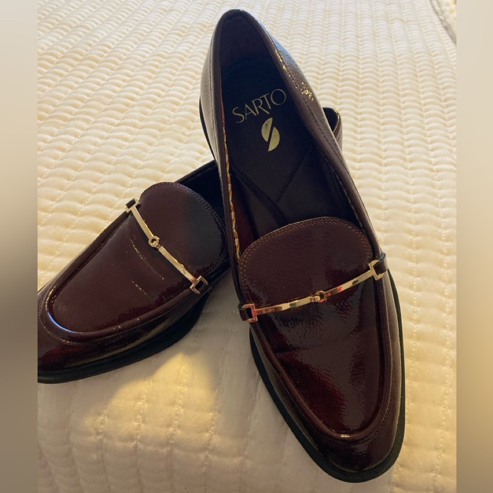 Franco Sarto Women's Patent Burgundy Loafers
